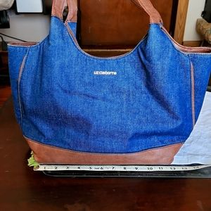 Tote bag
